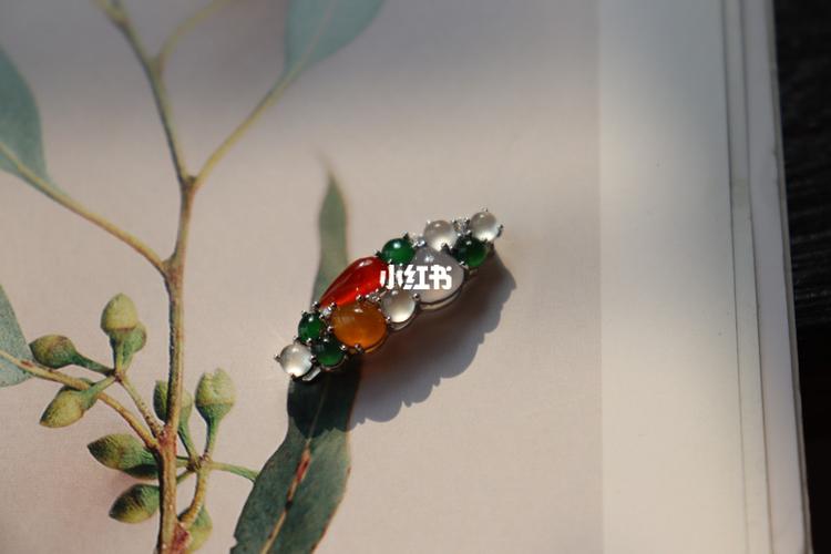 18k金镶嵌手牌吊两用款_18k金镶嵌_翡翠_编绳_吊坠_天然翡翠_时尚