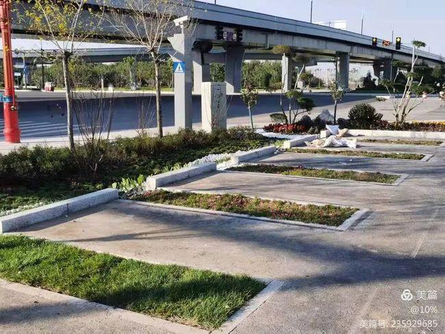 专属女性车位长治首个海绵生态停车场来了