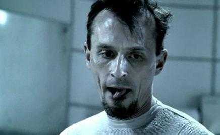 你们估计是忘了越狱里的t-bag.  显示全部