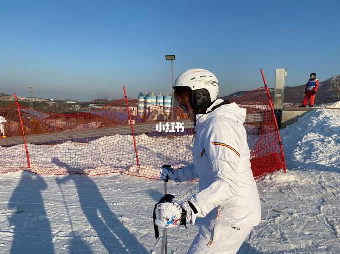 威海地中海滑雪场99_滑雪_拍照_滑雪服_地中海游乐园自由行热门攻略