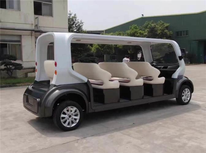 高尔夫球四轮电动车生产厂家