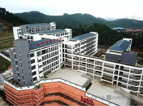 琼林学校南宁市琼林学校是经南宁市教育局批准成立,由台湾爱国人士