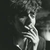 能让人觉得失落的头像男生【点击鼠标右键下载】