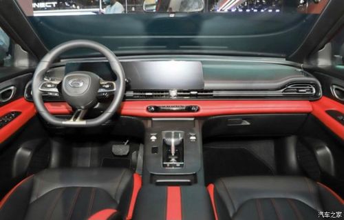 广汽传祺全新轿车影豹内饰解析