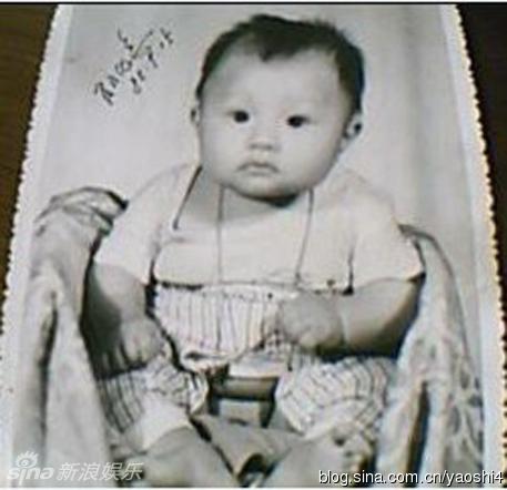 韩庚童年照片