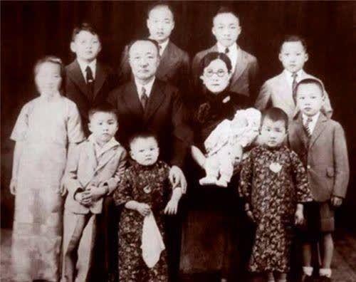 却引火上身冤死狱中,后妻子与上司连生7子|李烈钧|华世琦|龚永|须遵德