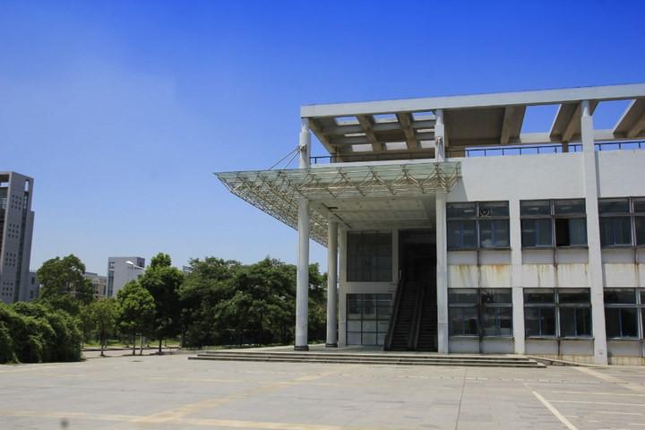 南京工程学院
