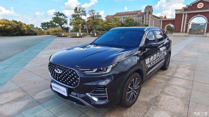 奇瑞瑞虎8 plus与美女的试驾之旅