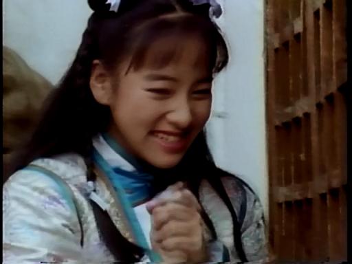 有一天夜里,恬恬在睡梦中惊醒,发现自小从未谋面的父亲利用黑夜来