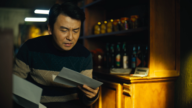 央视开年第一剧人世间待播上映雷佳音殷桃搭上老戏骨