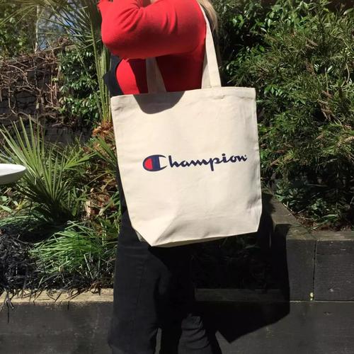 背大logo 包就是装x?我不服!