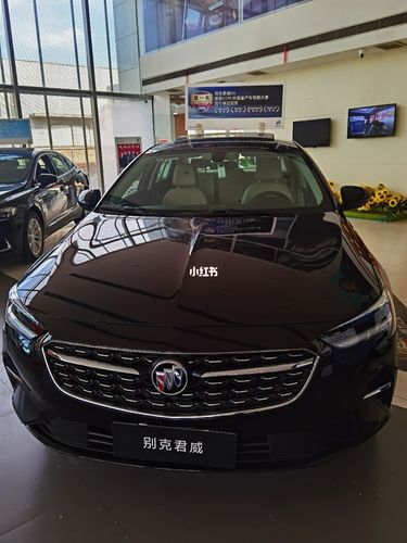预算控制在15左右,坐标北京,昨天看了君威1.5t精英版一眼就爱上了.