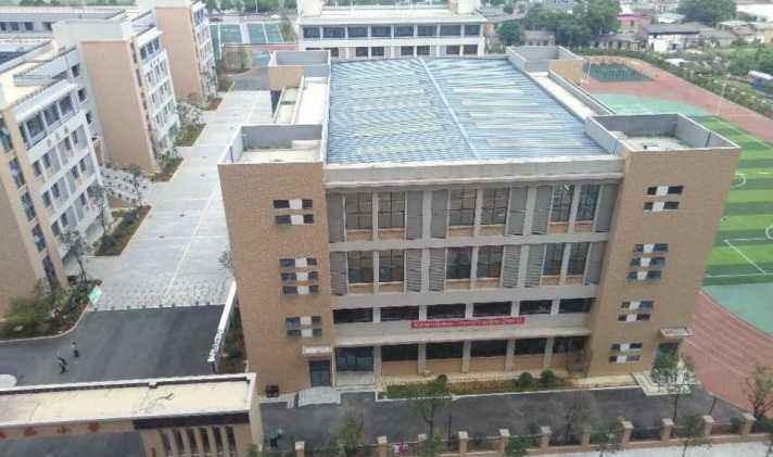 抗疫物资,情暖校园———株洲市天元区尚格小学
