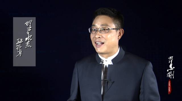 主持人崔志刚图片 中央电视台主持人崔志刚图片