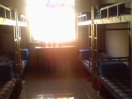 请问聊城大学东昌学院的住宿条件怎么样?师哥师姐们能给介绍一下吗?