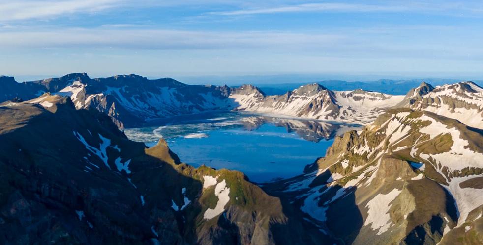 长白山景区恢复开放,本周迎来今年首个旅游小高峰