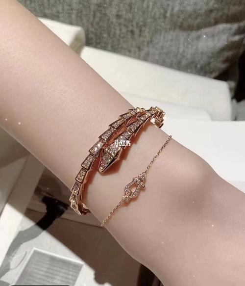宝格丽灵蛇手镯_手镯_宝格丽怎么样_星耀城攻略_配饰
