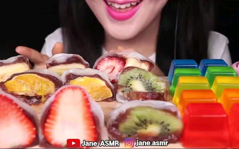韩国吃播jane助眠音彩虹方块果冻水果年糕珍珠奶茶