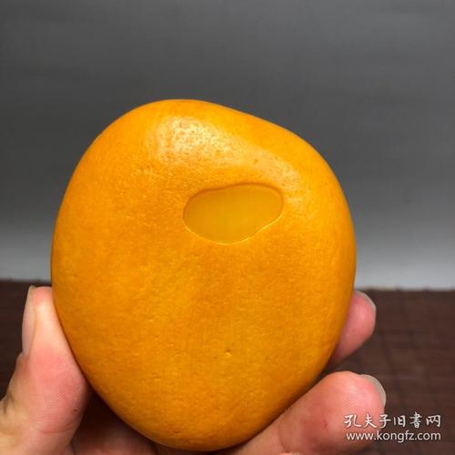 寿山石田黄石原石红筋清晰萝卜丝布满石质细腻光滑质地透亮皮色优美