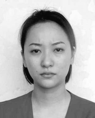 重庆女黑老大王紫绮不雅脱衣照曝光(组图)