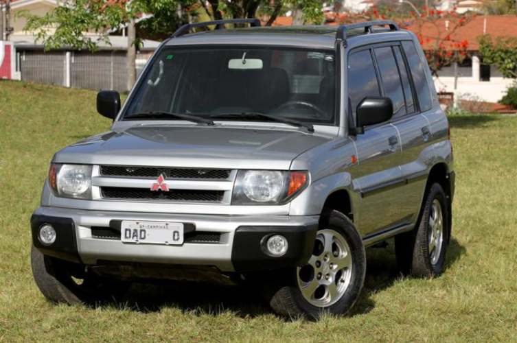 还记得那台经典的三菱"小山猫"吗?丨硬派小车三菱帕杰罗io