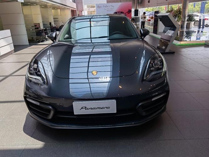 火山灰帕拉梅拉_帕拉梅拉_保时捷怎么样_panamera_汽车_汽车介绍