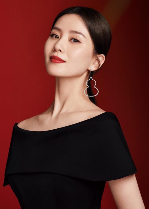 娱乐圈"天鹅颈"女星谁最美?王鸥第六,郑爽第二,刘诗诗