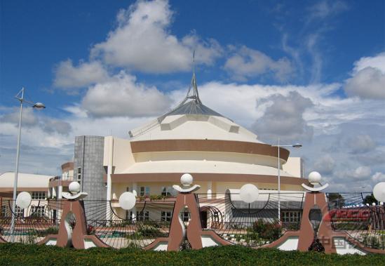 坦桑尼亚首都多多马该项目的成功签约,是中国土木东非有限公司在"海外