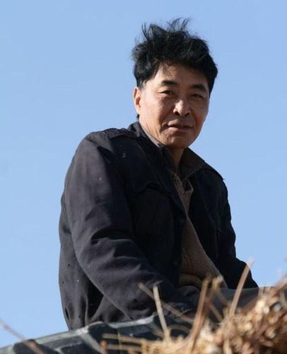 影视剧中一看就不能惹的8位反派男演员,个个都是童年