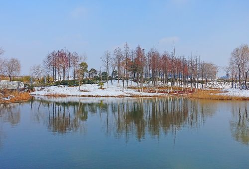  p>大洋湾生态运动公园占地近300公顷,位于 a href="#" data-lemmaid=