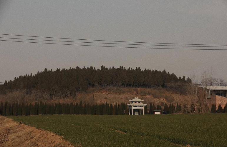 汉灵帝文陵:历史尘埃中的帝王之墓�