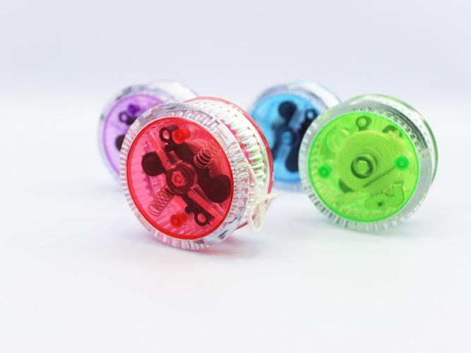 ylh38114 七彩溜溜球闪光悠悠球儿童运动休闲玩具可做赠品热卖