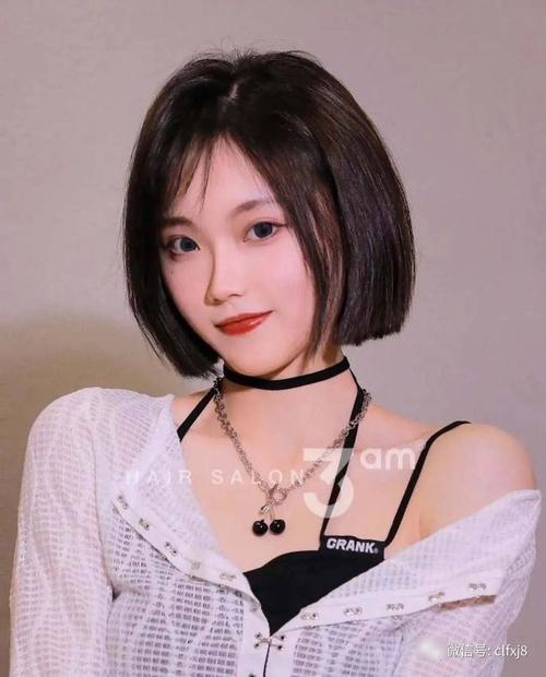 2021夏天流行"纯欲短发"|减龄|空气刘海|脸型|中分