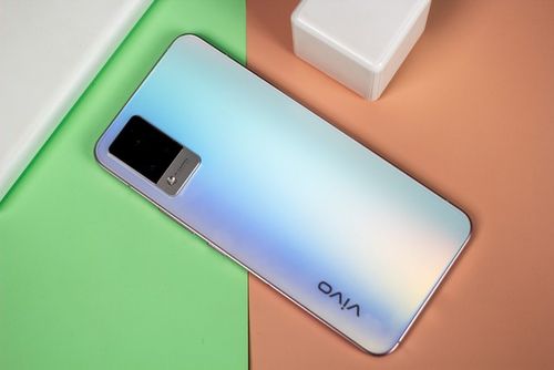 举起手机拍照费时费力vivos9可解这道难题