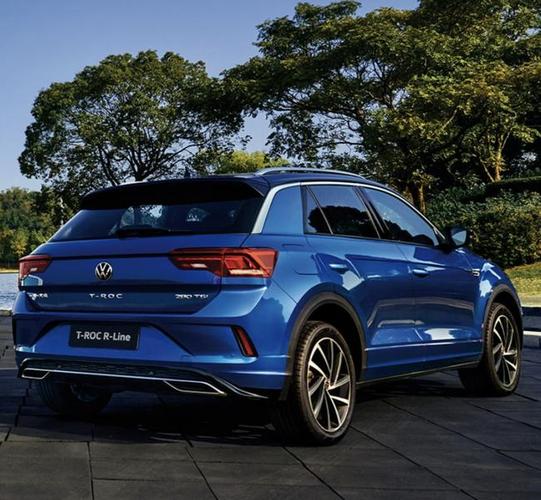 10万级紧凑型suv自主王牌瑞虎7plus吊打大众探歌