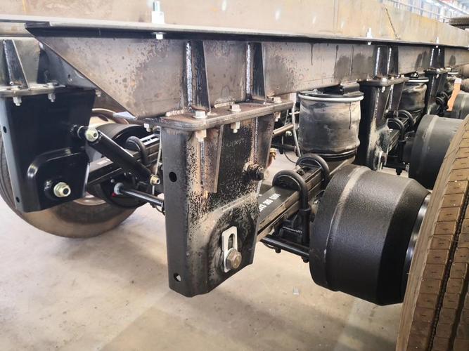 德式空气悬架厂家低价销售配件半挂车