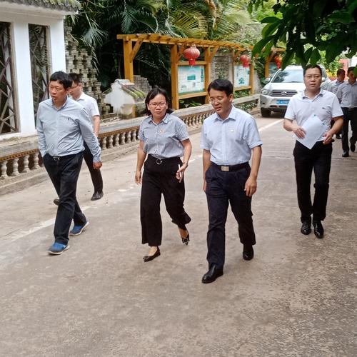 【文教镇】市委副书记黄绍明到文教镇进行调研