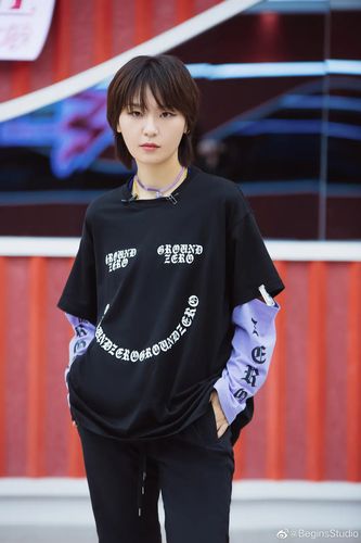 分享一个拯救"牙套脸"的周笔畅发型