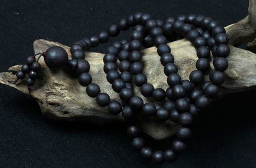 特价海南沉香手串_2018海南小叶奇楠降真香全黑软油沉水手串降真香