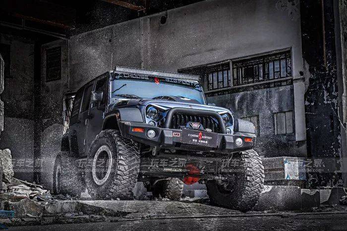 牧马人重度改装升级重金属怪兽