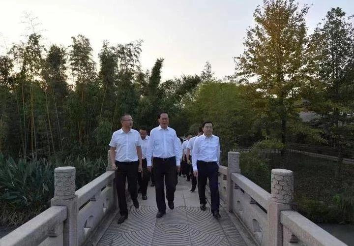 9月25日,车俊赴温州生态园考察三垟湿地保护建设情况.