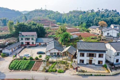 地址:铜梁区土桥镇庆林村原乡藕寓民宿