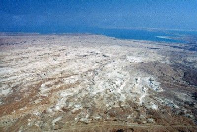 耶稣的脚印(七)死海—世界上最低最咸的地方 - 翼报