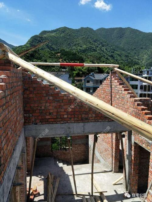 农村施工队不会做的坡屋顶,竟如此简单?5分钟学会自己