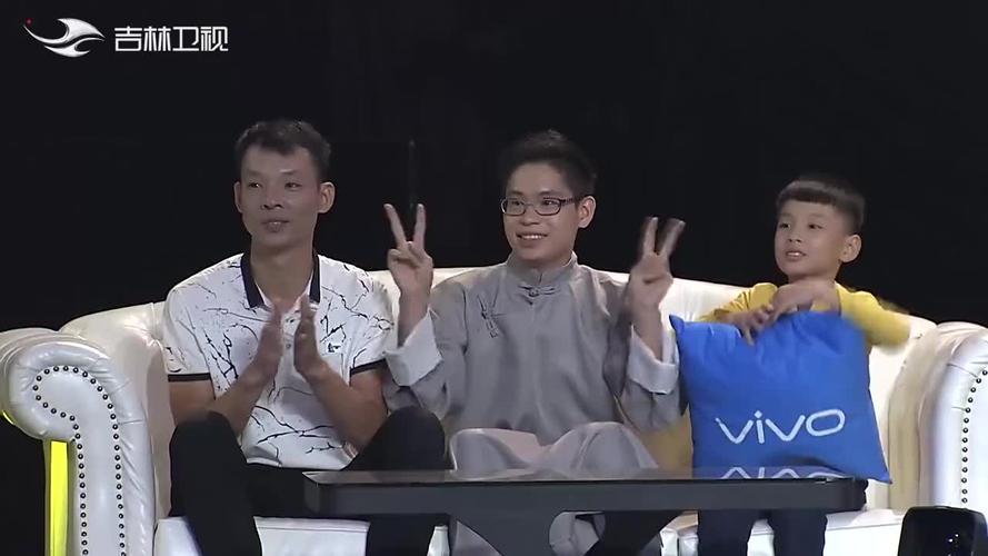 彩虹圈一天最高可卖四万块!吴武强有何秘诀?来看!