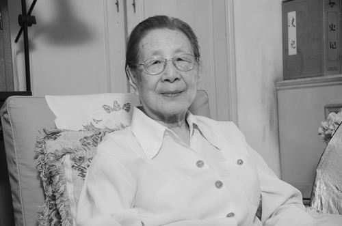 夏培肃