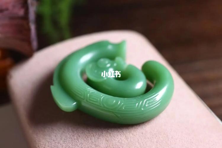 【极品】粉绿碧玉仿古玉龙把件/吊坠套装_吊坠_石佛寺