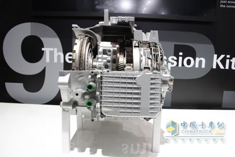 采埃孚(zf)9档变速箱