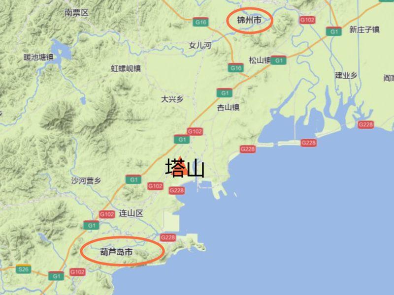 首先我们来看一下塔山的地理位置,塔山位于葫芦岛与锦州之间,东邻