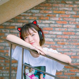 声氏猫耳无线蓝牙头戴式耳机女电脑手机直播可爱礼物重低音乐耳麦